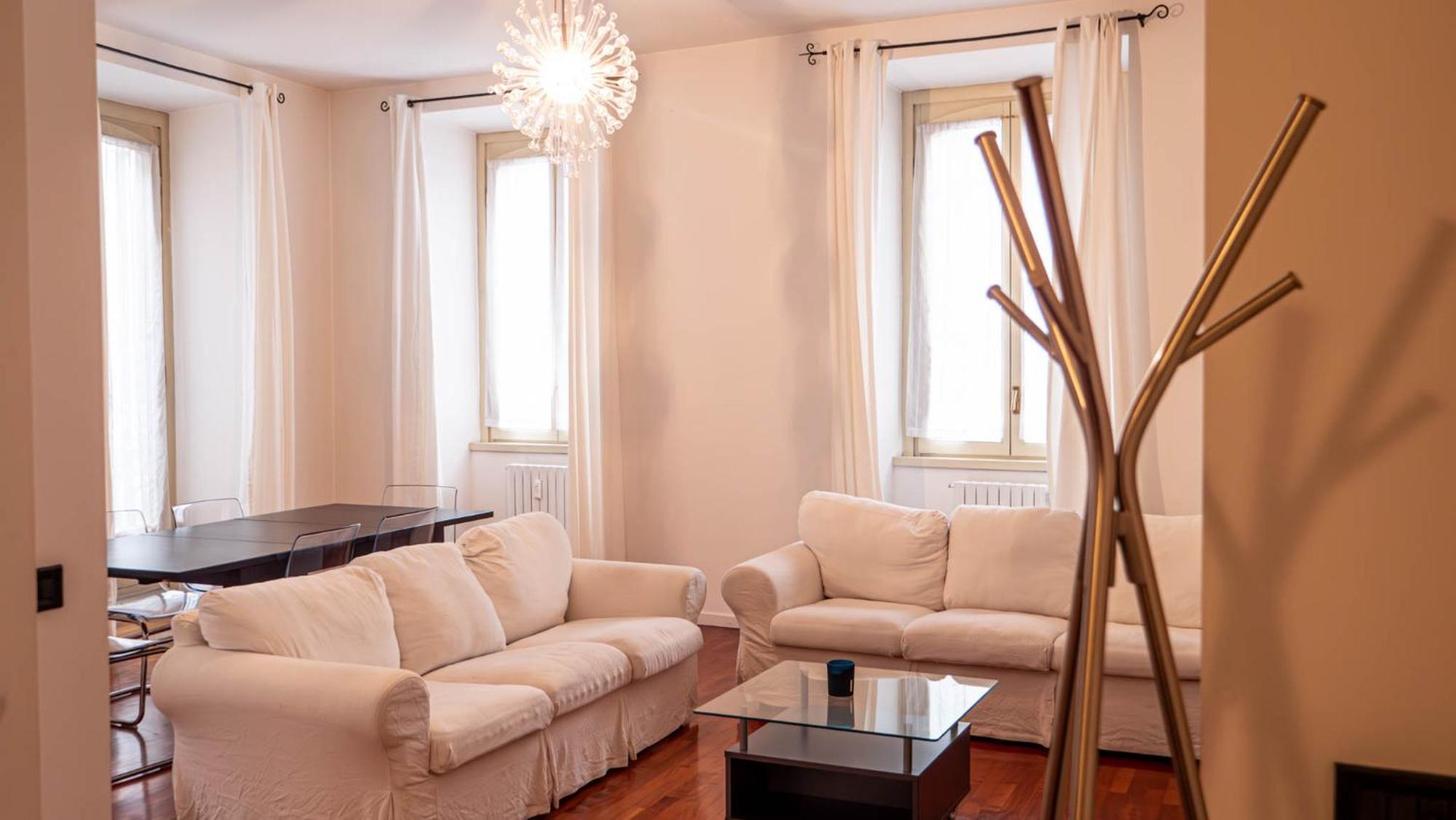 Appartamento Superhouse Piazza Duomo Area Милан Экстерьер фото